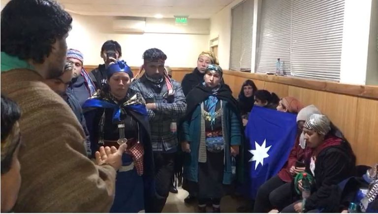 Varios detenidos tras fallido proceso de Consulta Indígena en Valdivia