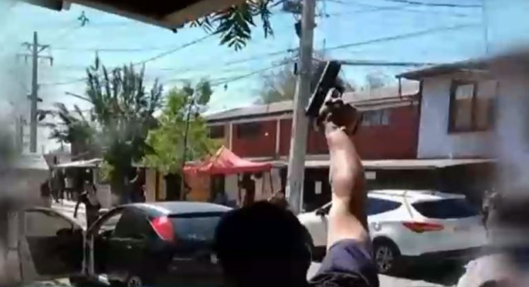 Hasta cinco años de cárcel por lanzar fuegos artificiales: Proyecto de ley busca terminar con los 