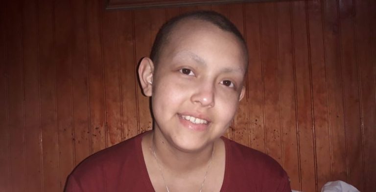 Niña de 13 años necesita $60 millones para urgente trasplante de médula: Le dieron entre 3 y 6 meses de vida