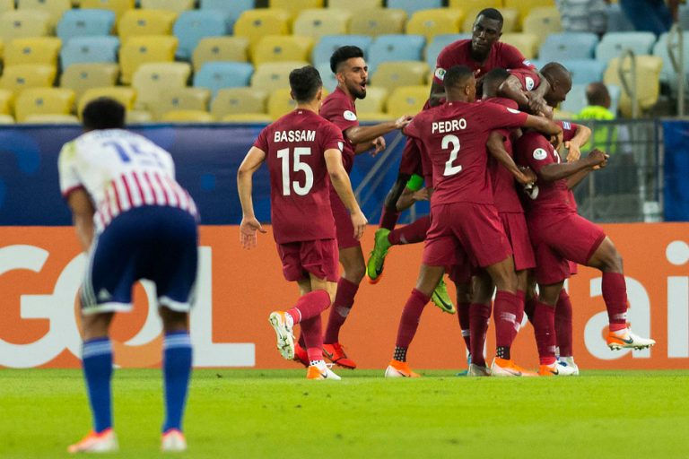 Paraguay solo empató en su debut ante Qatar y casi lo pierde en el final