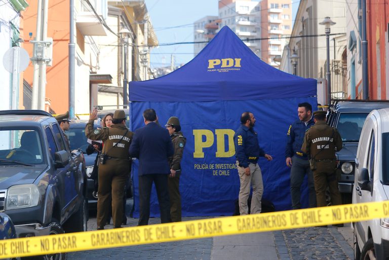 Turista canadiense fue asesinado por delincuentes que lo asaltaron en el Cerro Alegre