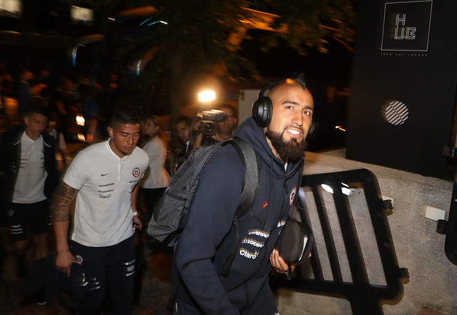 Vidal posó con la camiseta del Flamengo y en Brasil se volvieron locos