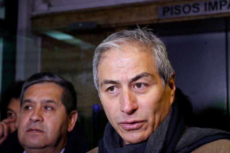 Continúa el paro: Profesores votarán este lunes propuesta del Ministerio de Educación