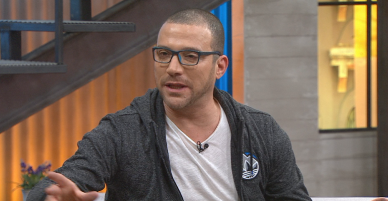 Julian Elfenbein visitó Contigo en La Mañana para revelar detalles de Podemos Hablar