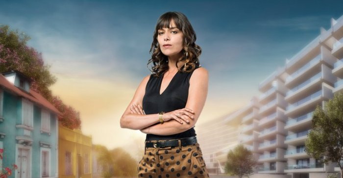 Elvira Cristi es Andrea Lombardi en Gemelas