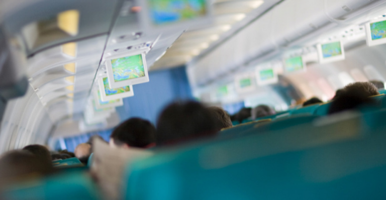 Pasajeros vivieron minutos de terror debido a fuertes turbulencias en vuelo