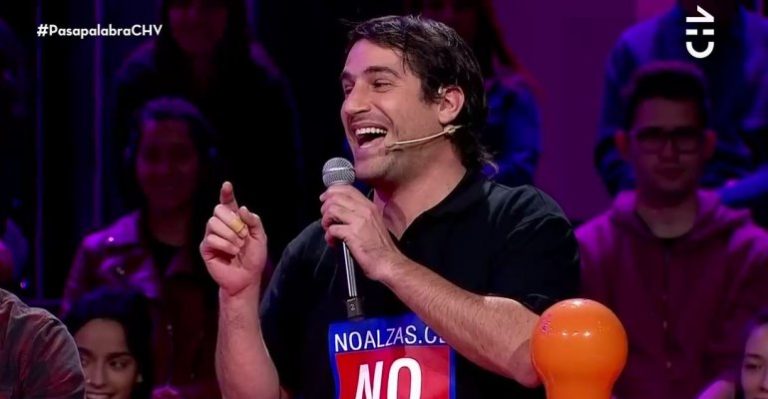 Félix Soumastre deslumbró con acierto sobre emblemática canción chilena