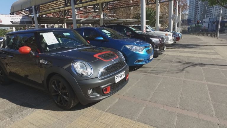 ¿Con ganas de cambiar el vehículo? Estos son los autos usados de moda entre los chilenos