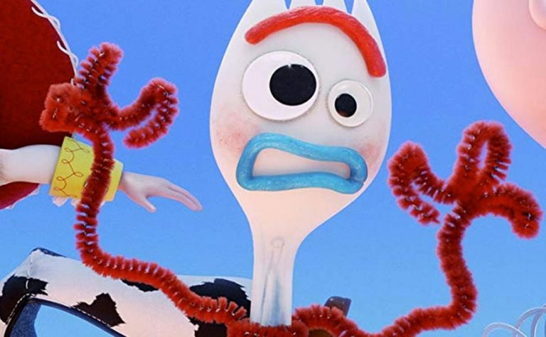 No es tan amistosos como parece: Piden retirar de la venta juguetes de Forky de 
