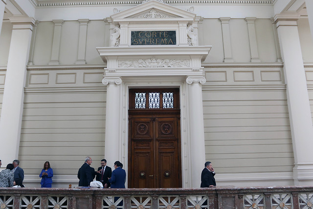 Decretan sobreseimiento de ministro Albornoz por irregularidades en tribunal de Rancagua