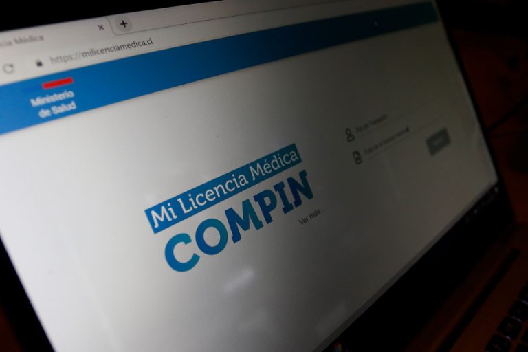 Licencias médicas atrasadas del Compin Metropolitano están resueltas en un 99,8%, según Minsal