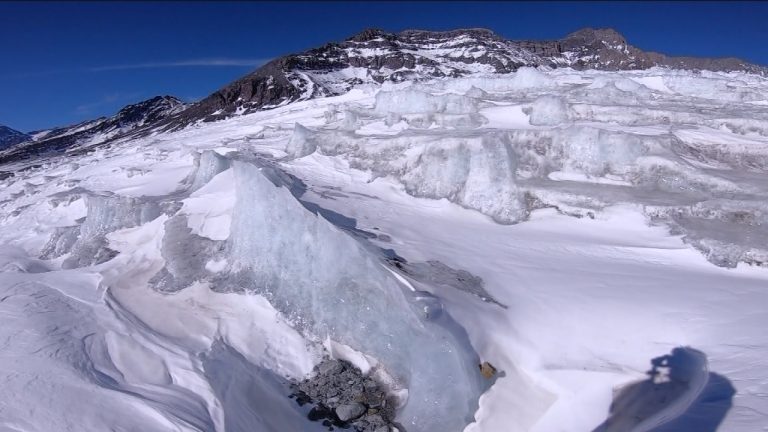 No existe legislación específica para protegerlos: El estado crítico de los glaciares en Chile
