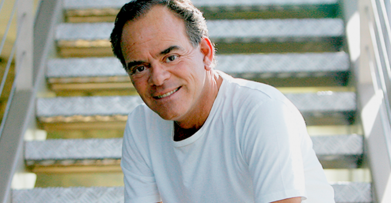 Eduardo Cruz Johnson reveló traición de conocido ex conductor de noticias