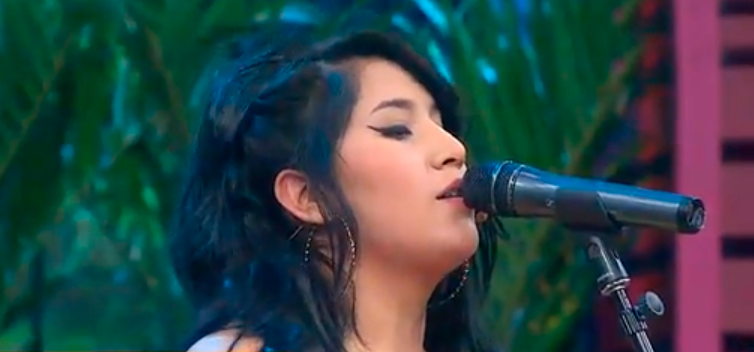 Doble de Amy Winehouse habló de sus inicios en la música cantando rancheras