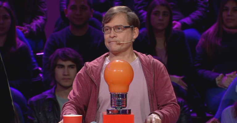 ¡Se pasó! El rápido acierto de Leonardo Mella en La Pista