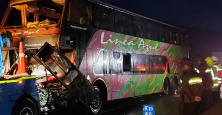 Accidente en Ruta 5 Sur: Volcamiento de bus dejó 40 heridos y 6 fallecidos