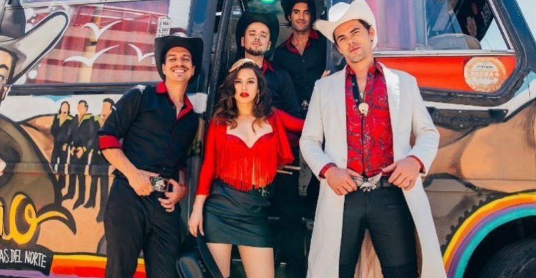 Vicho y las Gaviotas del Norte: Conoce la banda musical de Gemelas