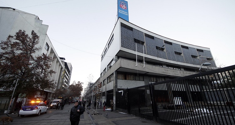 Subsecretario de Educación aseguró que cupos para el Instituto Nacional en 2020 son sólo para hombres