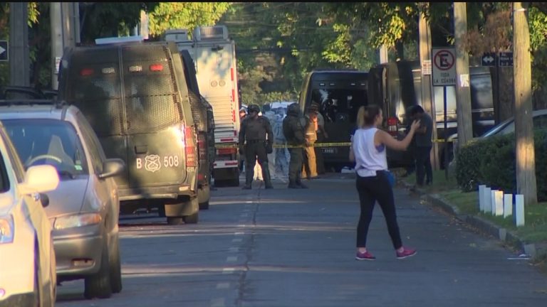 Detienen a presunto autor de envío de artefactos explosivos a ex director de Codelco y al presidente de Metro