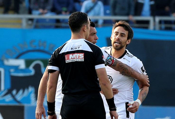Desclasifican los insultos que le dedicó Jorge Valdivia al árbitro Ángelo Hermosilla en derrota de Colo Colo