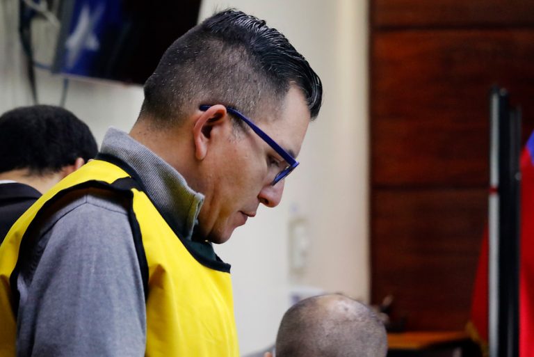 Caso Nibaldo Villegas: Suspenden visitas a Francisco Silva tras hallazgo de celulares con internet