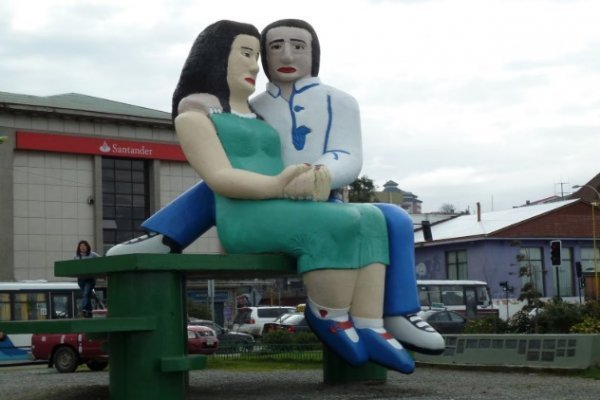 Contraloría indagará consulta ciudadana sobre la estatua de Puerto Montt: Habrían votado con rut de fallecidos