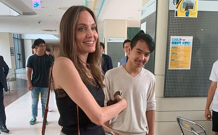 ¡Cómo pasa el tiempo! La emoción de Angelina Jolie al dejar a su hijo mayor en universidad de Corea del Sur