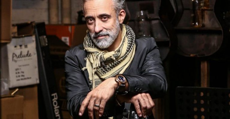 Sergi Arola sorprendió con video en Metro de Santiago