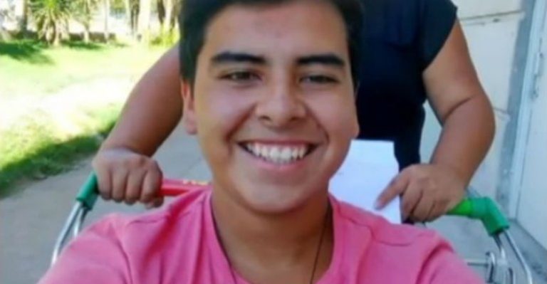 Madre de joven scout asesinado habló sobre la acusada de 15 años