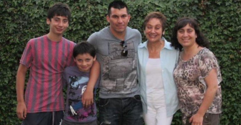 Gloria Benavides reveló detalles de su tierno encuentro con Gary Medel