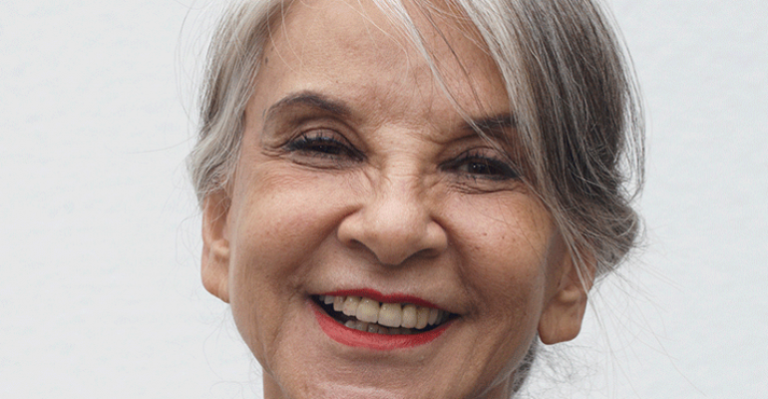 Gaby Hernández sorprendió posando para portada de revista