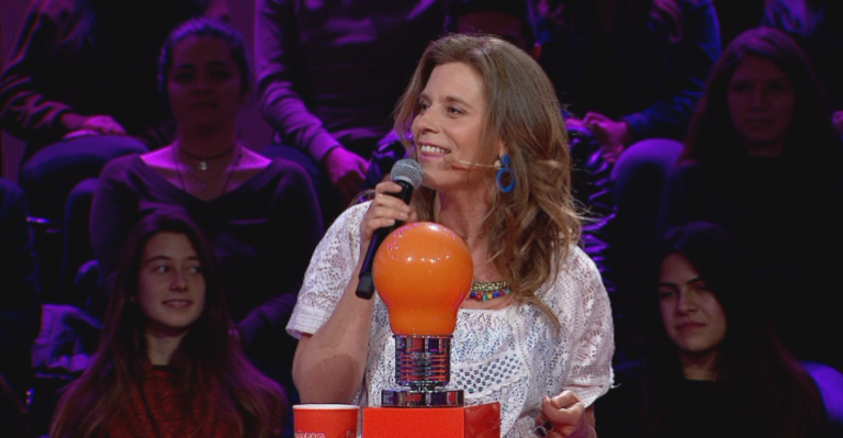 Esta es la canción que Carola Correa se sabe de principio a fin