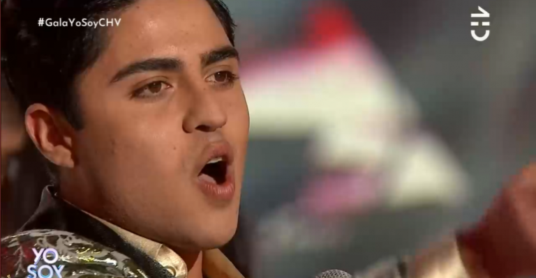 Con esta emocionante presentación Juan Gabriel se convirtió en finalista de Yo Soy