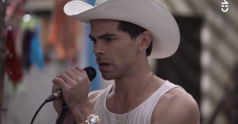 ¿Qué le pasó a su voz? El desamor afectó el trabajo de Vicho