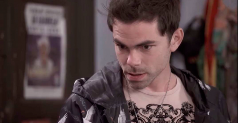 Vicho descubrió el anillo de Antonio en la mano de Luchita