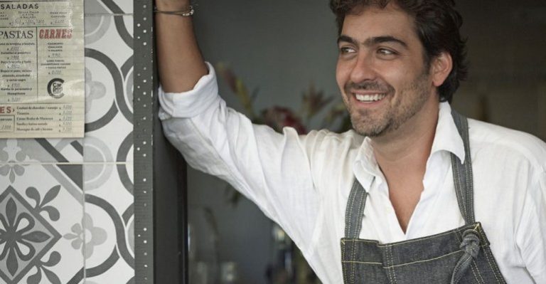 La inusual propuesta que Chris Carpentier recibió a través de redes sociales