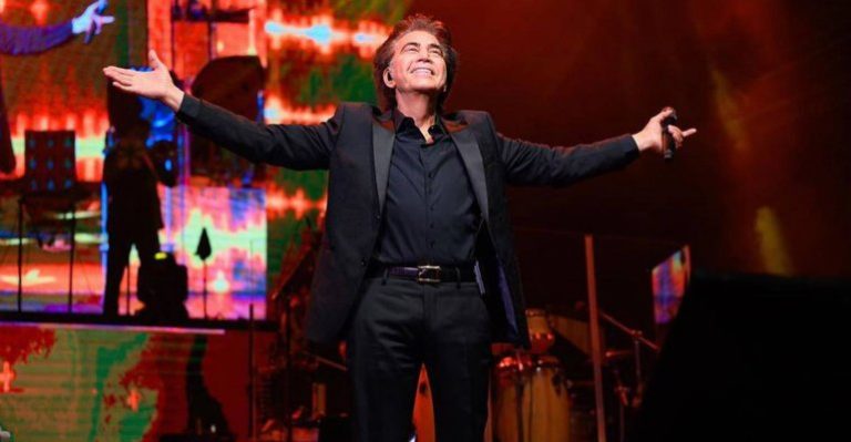 José Luis Rodríguez interpretó en Viva la Pipol su clásico tema 