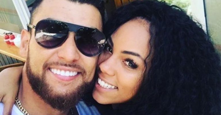 Betsy Camino recibió una gran sorpresa de parte de su pololo