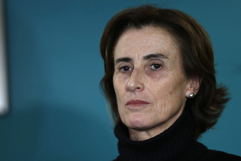 Presentan acusación constitucional contra ministra Marcela Cubillos