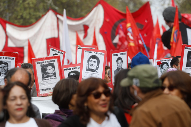 A 46 años del golpe de Estado: 10 mil personas participaron de romería hacia el Cementerio General