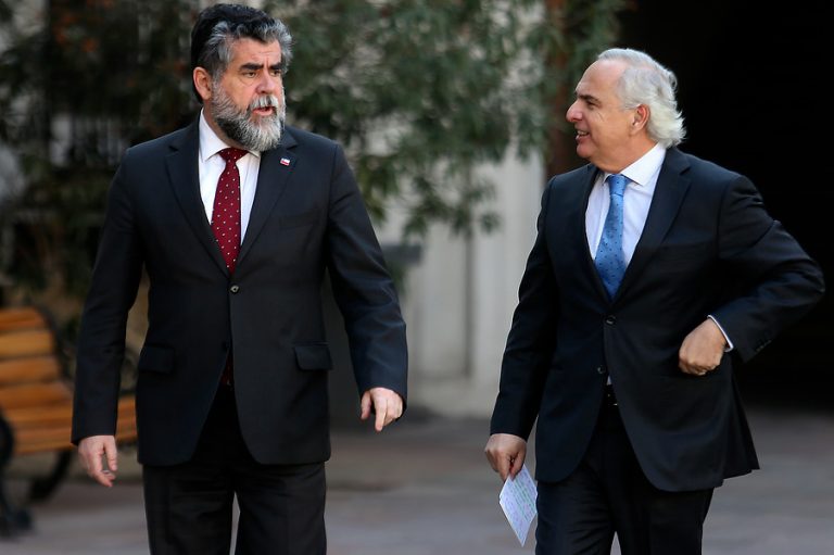 Caso Catrillanca: Aprueban informe que establece responsabilidades políticas de Chadwick y Ubilla