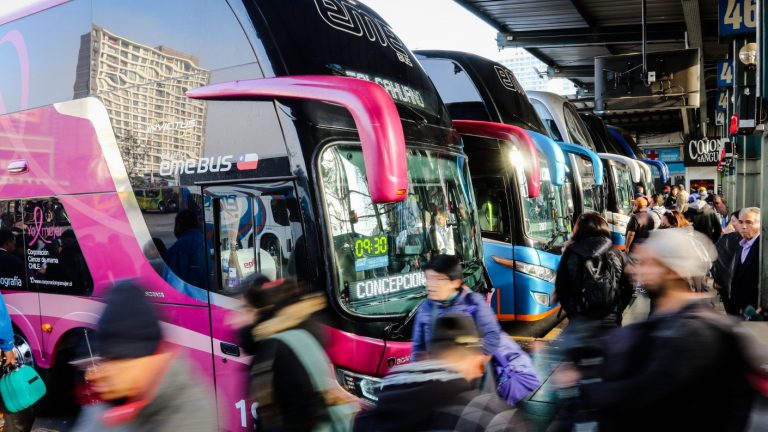 ¿Viajas para fiestas patrias? 4 tips para encontrar pasajes más baratos