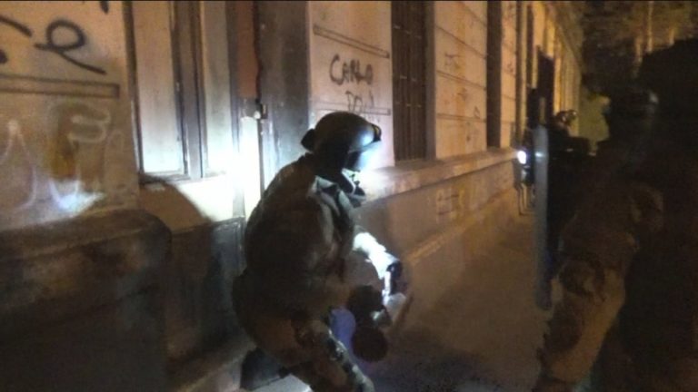 Desbaratan banda de motochorros que se especializaban en robar cajetillas de cigarros y dinero en efectivo