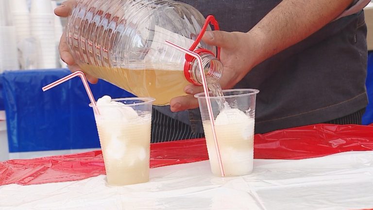 Preferir envases retornables o reciclar el aceite usado: Sigue estos consejos prácticos para un 