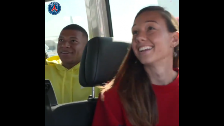 Aunque no ganó, sigue siendo la N°1: Tiane Endler llegó junto a Mbappé a los premios The Best