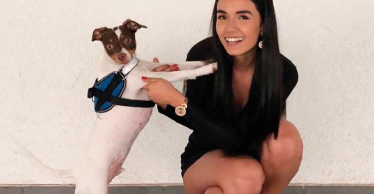 Perro de Steffi Méndez se robó el protagonismo con gracioso chascarro en La Divina Comida