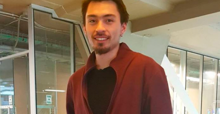 Nicolás Gavilán sorprendió con famosa canción en Instagram