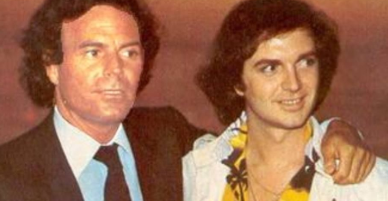 Del recuerdo: El día en que Julio Iglesias entrevistó a Camilo Sesto