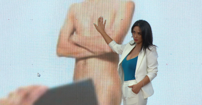 Estos son los sorprendentes desnudos artísticos del panel de Viva la Pipol