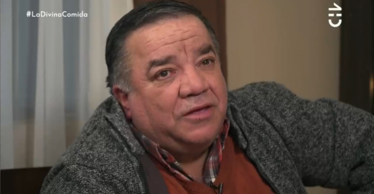 Arturo Guerrero se emocionó con el regalo de Steffi Méndez en La Divina Comida